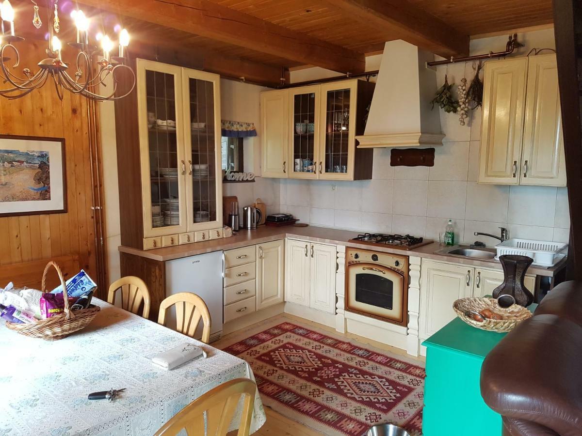 Rogla - Chalet Mojca Pokrajculja Zreče Buitenkant foto